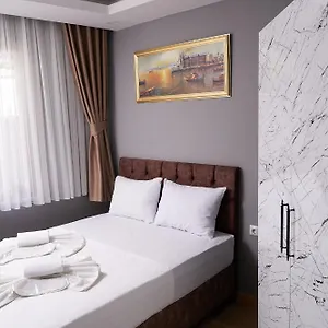 Pequena Casa Istanbul